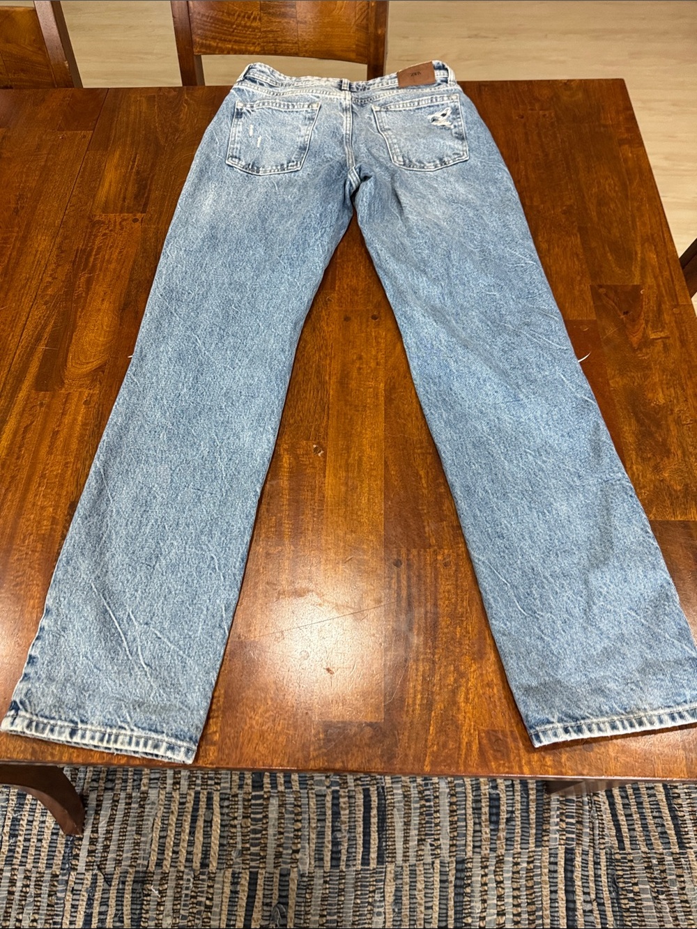 Zara Slightly High Rise Distressed Ripped Jeans size 4 - Picture 10 of 13